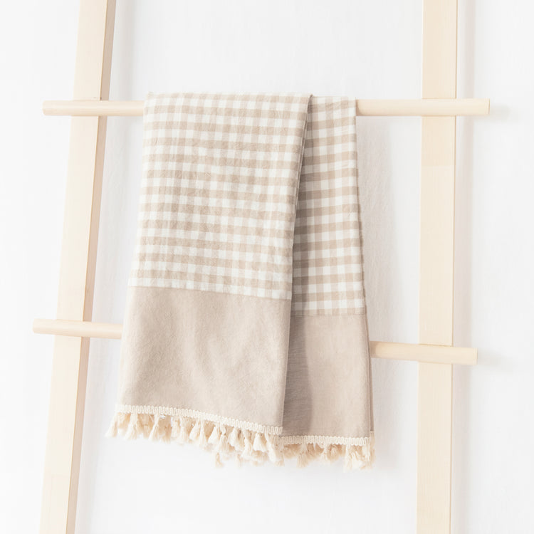 tablecloth gingham plaid buffalo checkered cotton stonewashed beige white tassels rectangle