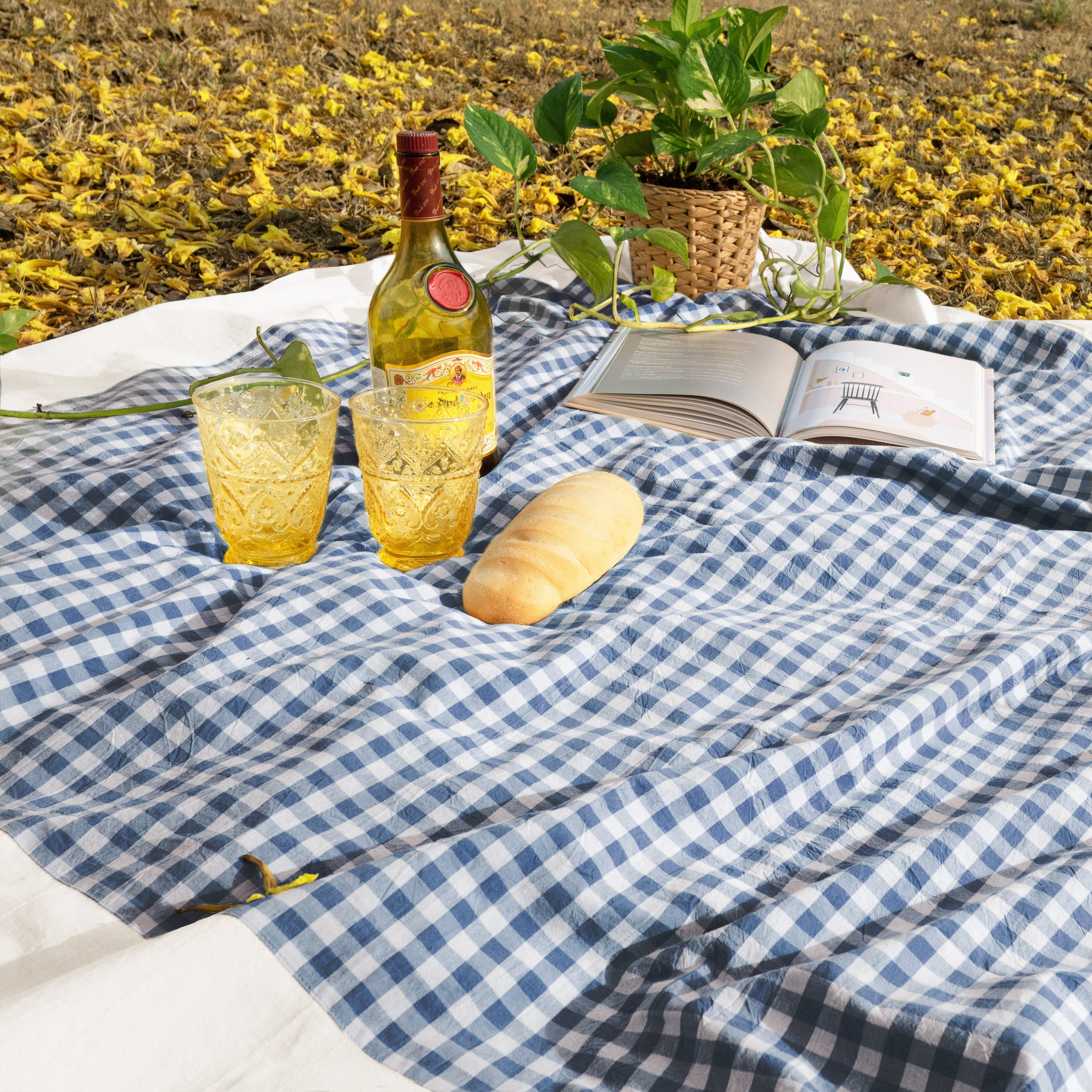 tablecloth gingham plaid buffalo checkered cotton stonewashed blue white rectangle