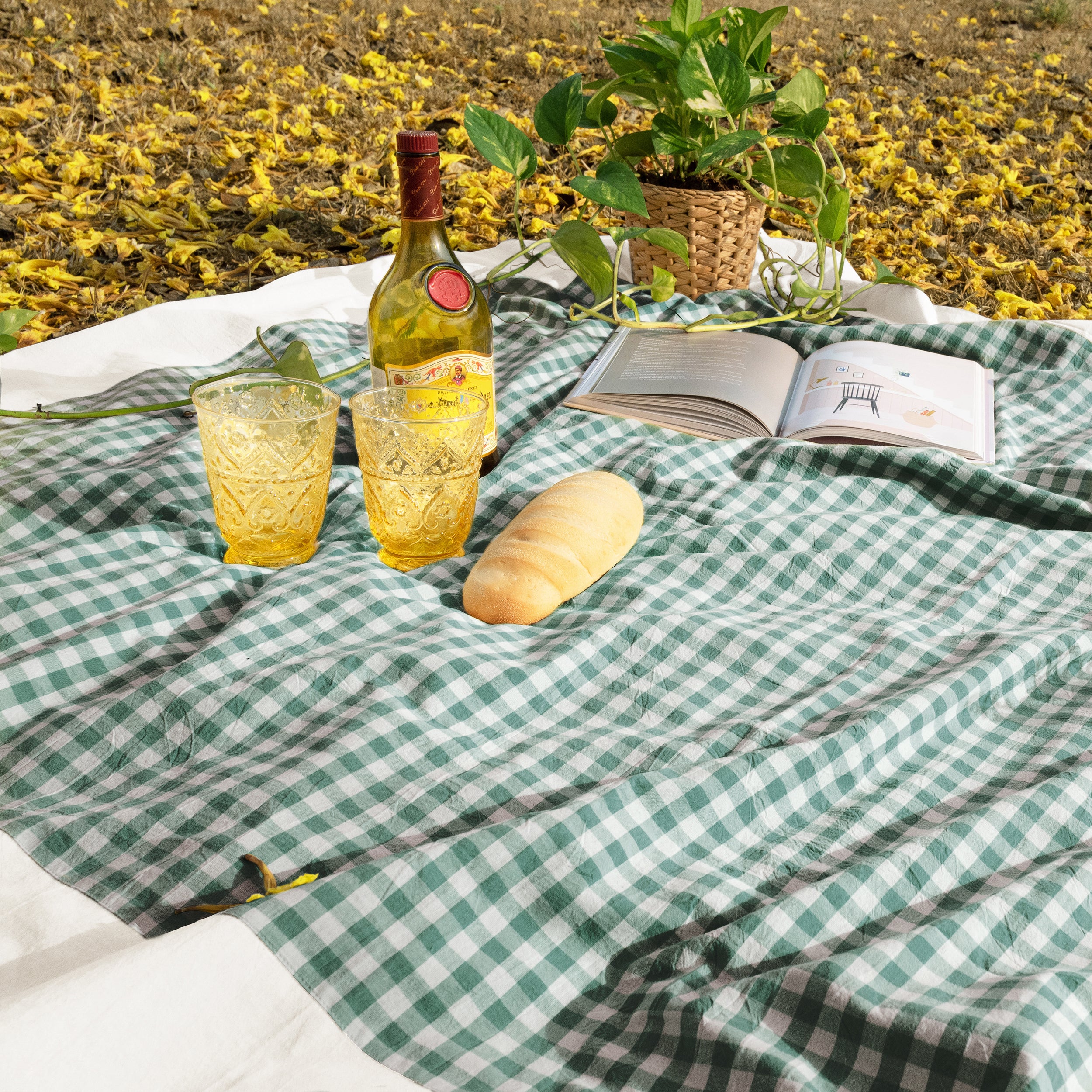 stonewashed cotton tablecloth gingham green white