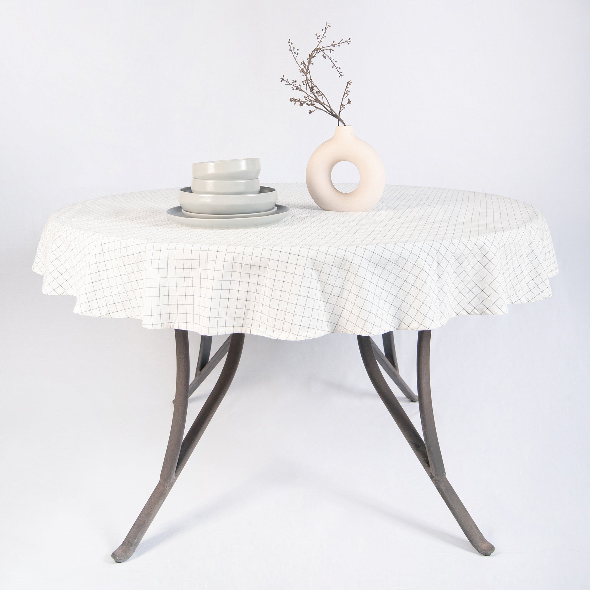tablecloth windowpane plaid farmhouse cotton stonewashed charcoal grid white round