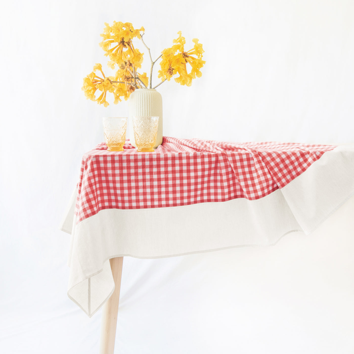 tablecloth gingham plaid buffalo checkered cotton stonewashed red white rectangle
