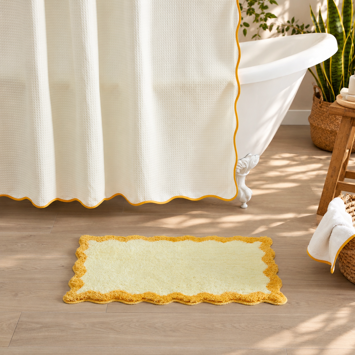 scalloped edge bath mat