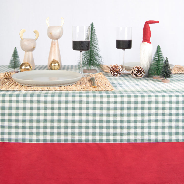 tablecloth gingham plaid buffalo checkered cotton stonewashed red green white christmas rectangle