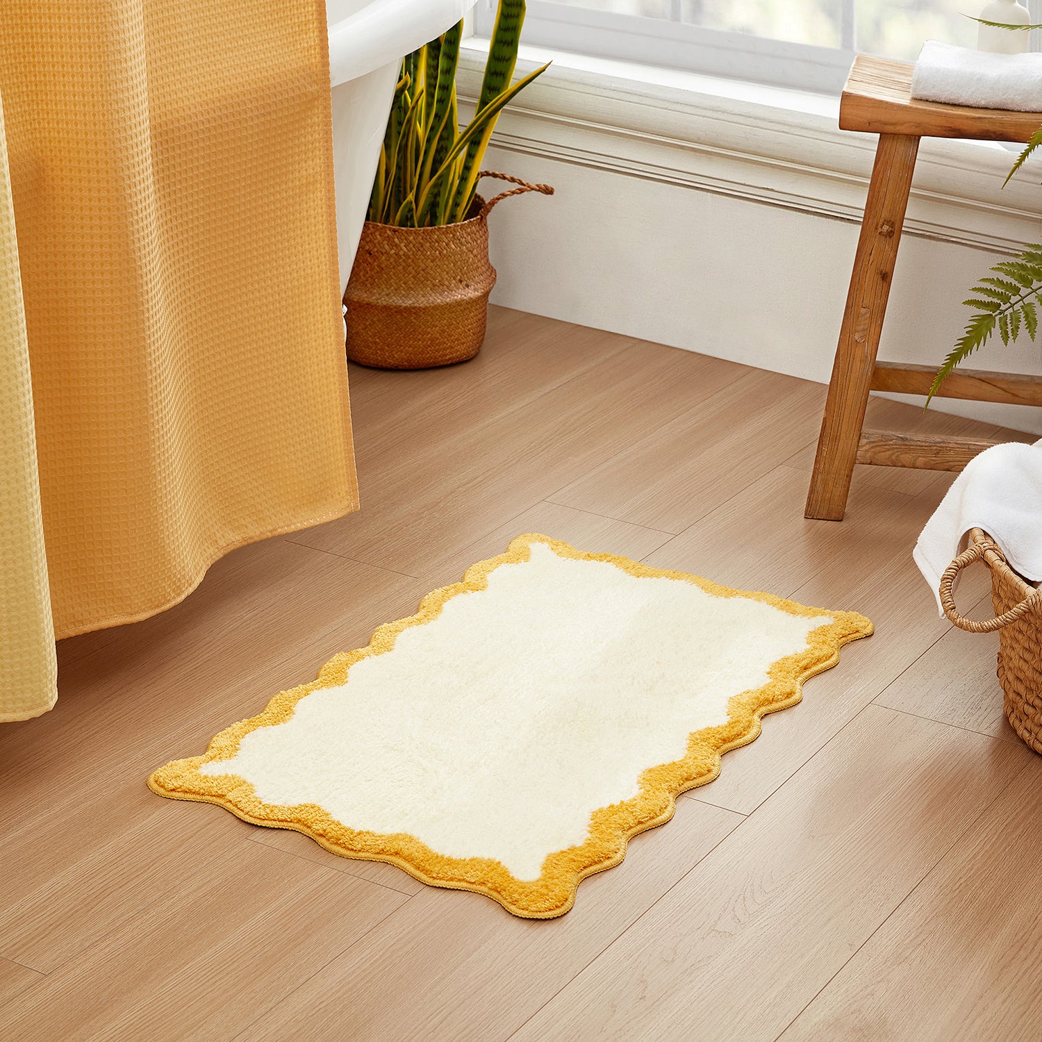 bath mat yellow white scalloped wavy edge