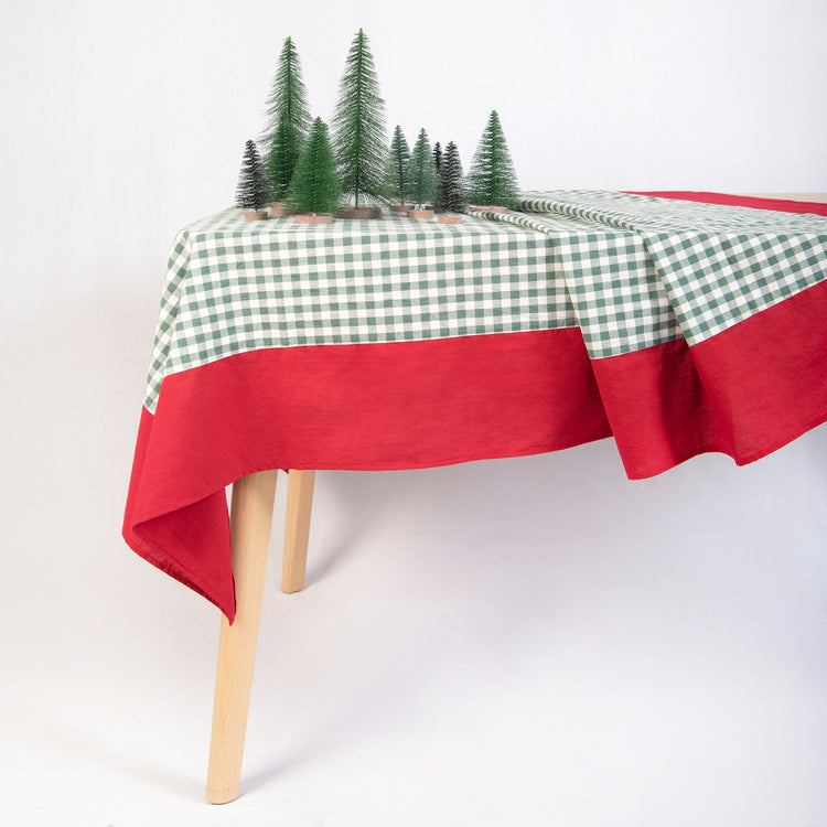 tablecloth gingham plaid buffalo checkered cotton stonewashed red green white christmas rectangle