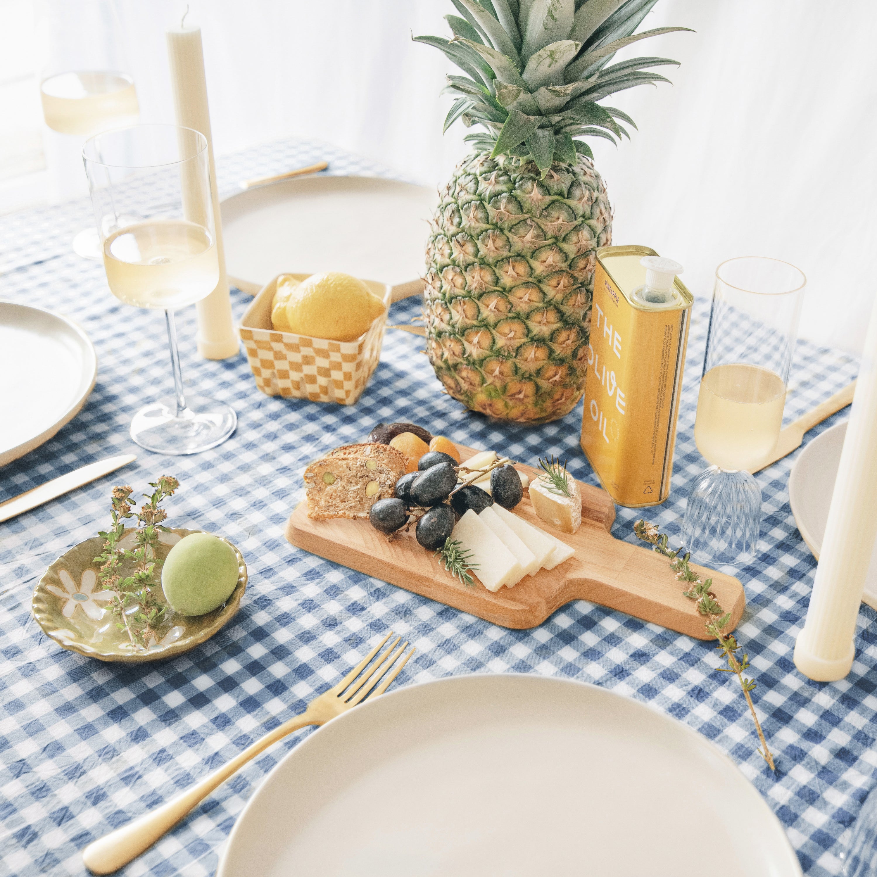 tablecloth gingham plaid buffalo checkered cotton stonewashed blue white rectangle