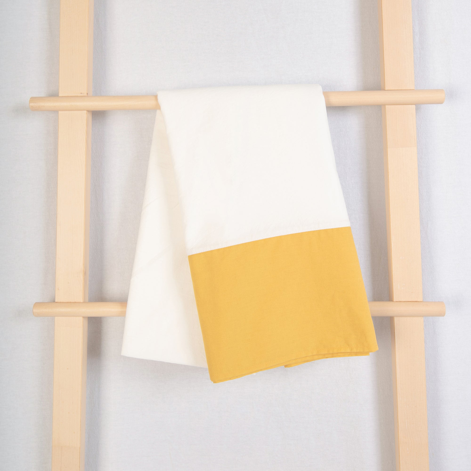 tablecloth cotton stonewashed yellow white rectangle