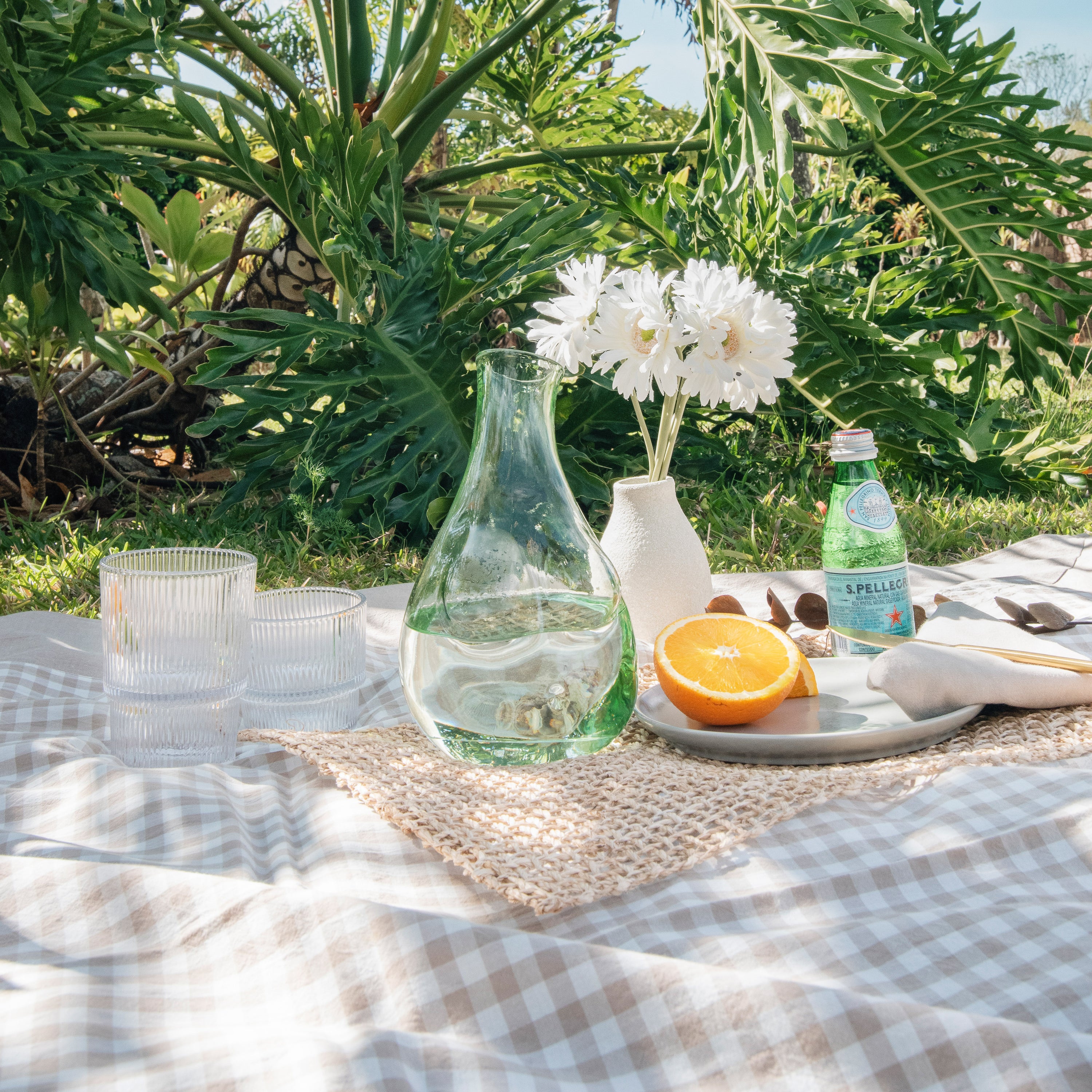 tablecloth gingham plaid buffalo checkered cotton stonewashed beige white rectangle