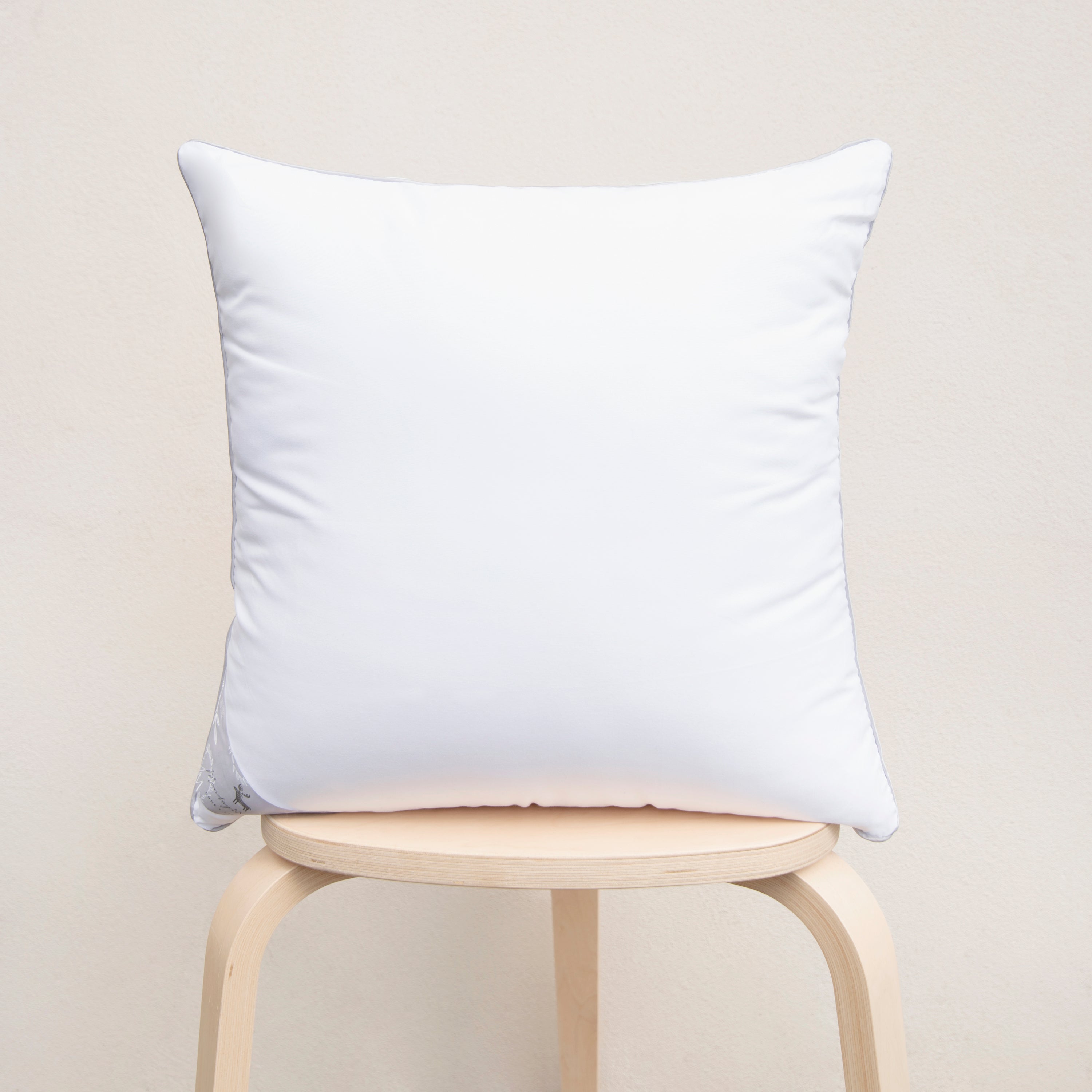 pillow insert set of 4 microfiber polyester filling home decor piping
